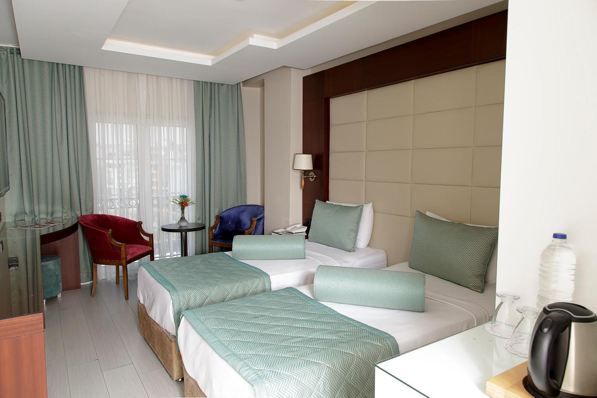 Hotel Vatan Asur 4*